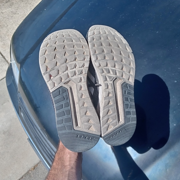 Adidas quest star shoes size 10 heavy use - Picture 8 of 10